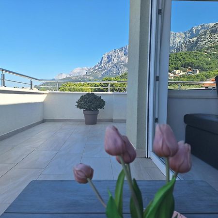 Apartment Anny De Luxe With Sea View Makarska Bagian luar foto