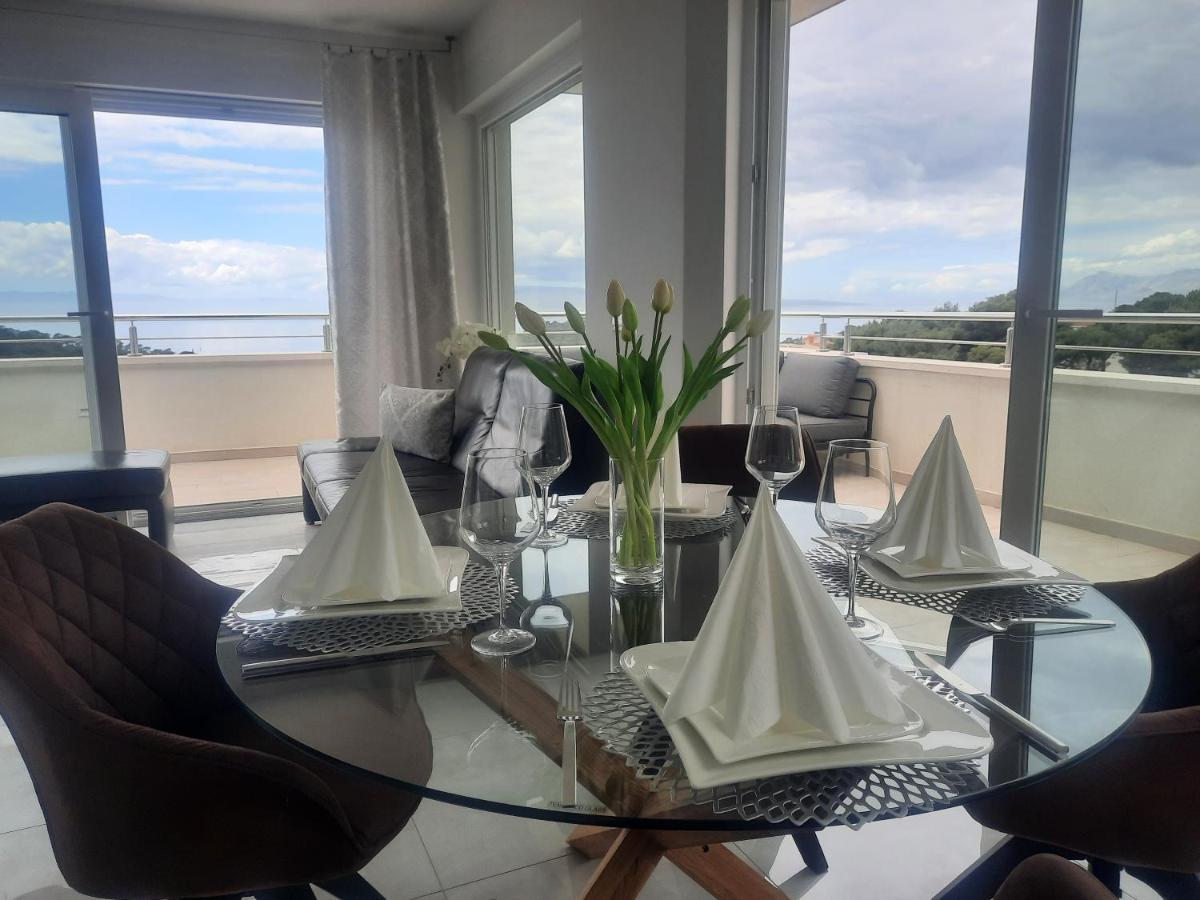 Apartment Anny De Luxe With Sea View Makarska Bagian luar foto
