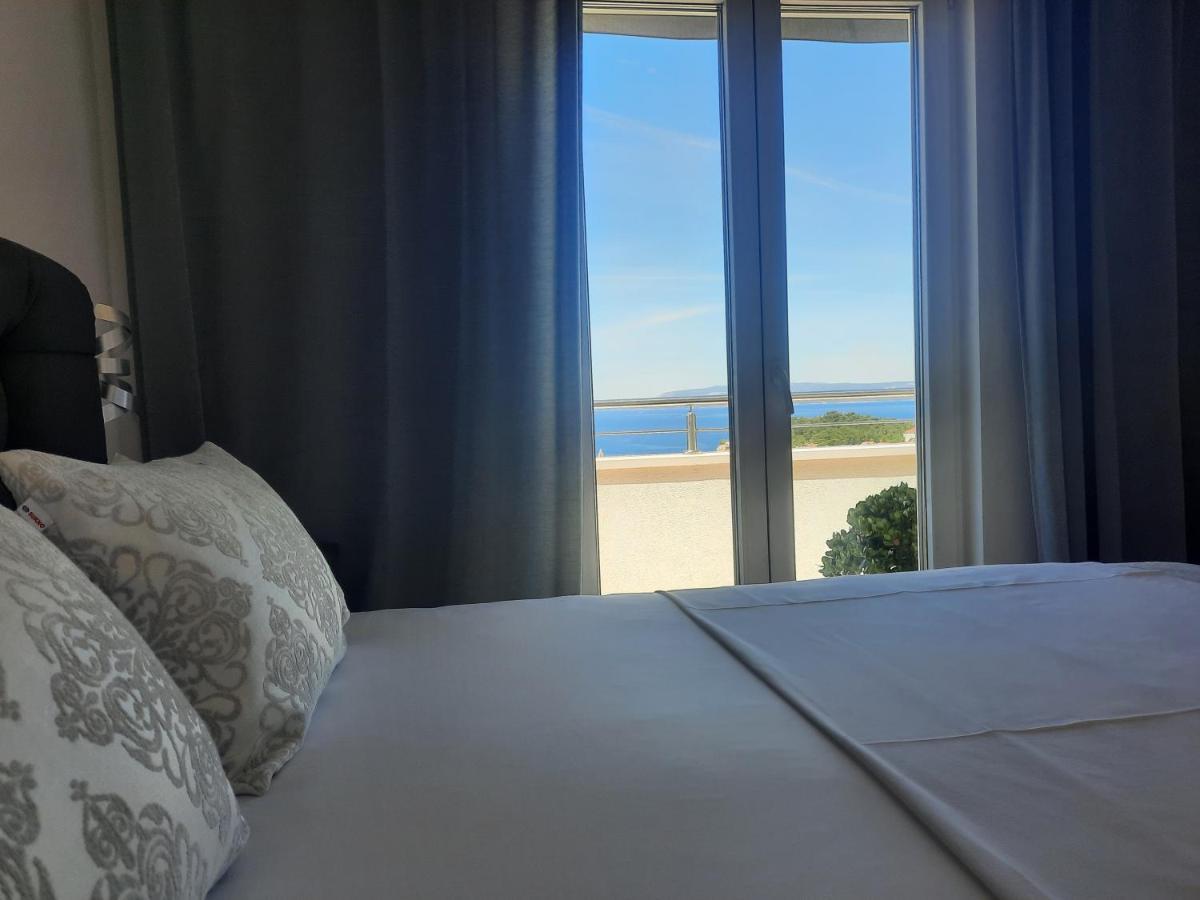 Apartment Anny De Luxe With Sea View Makarska Bagian luar foto