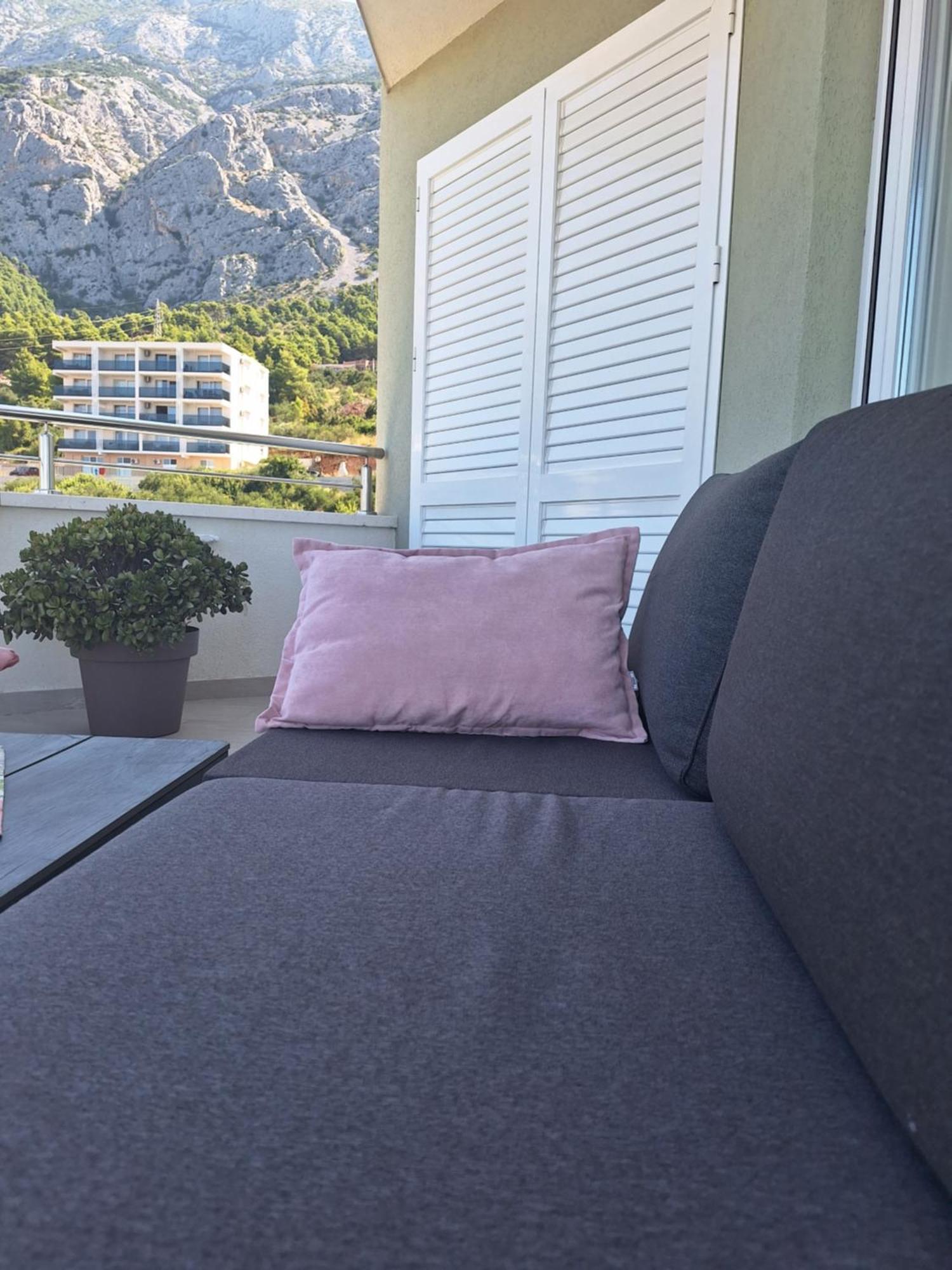 Apartment Anny De Luxe With Sea View Makarska Bagian luar foto